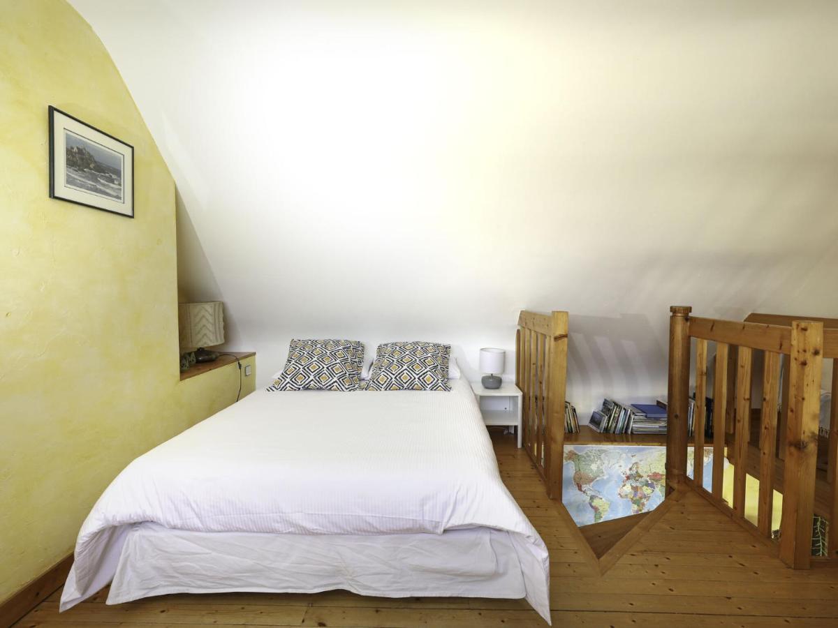 Bright Cottage In A Quiet Location, Near The Coast, Sibiril 외부 사진