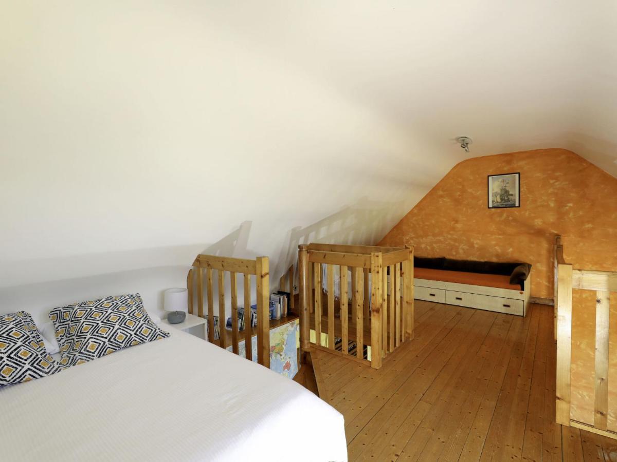 Bright Cottage In A Quiet Location, Near The Coast, Sibiril 외부 사진