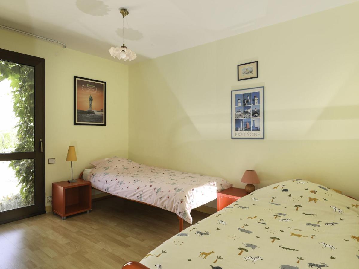 Bright Cottage In A Quiet Location, Near The Coast, Sibiril 외부 사진